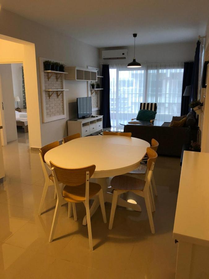Spartacus Pool Apartments In Caesar Resort & Spa Trikomo Екстериор снимка