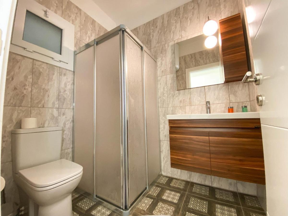 Spartacus Pool Apartments In Caesar Resort & Spa Trikomo Екстериор снимка